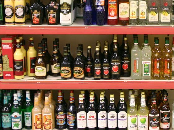 alkohol_regal