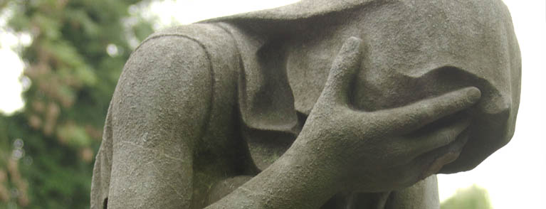 depression_statue_frau