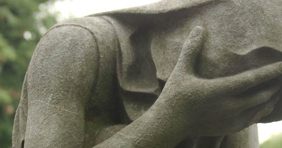 depression_statue_frau