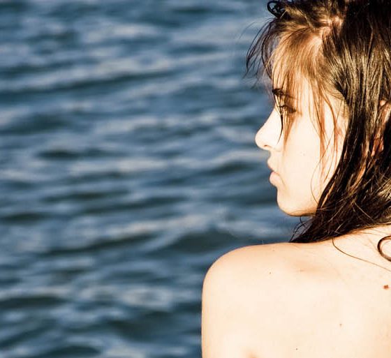 melanom_sonne_teenager_haut