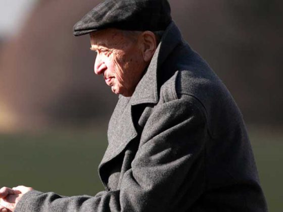 senior_mann_depression_sorgen