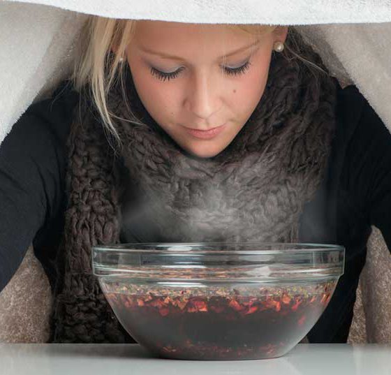 inhalieren_krank_frau