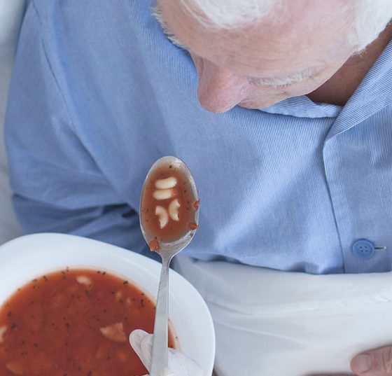 essen_krank_patient_istock-609086954