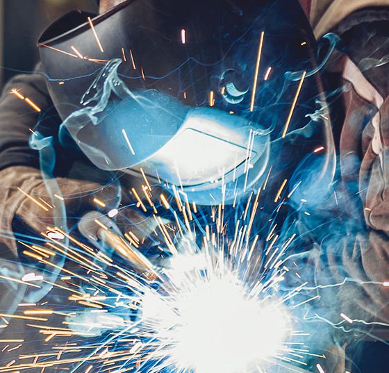 schweisser_istock-666132290