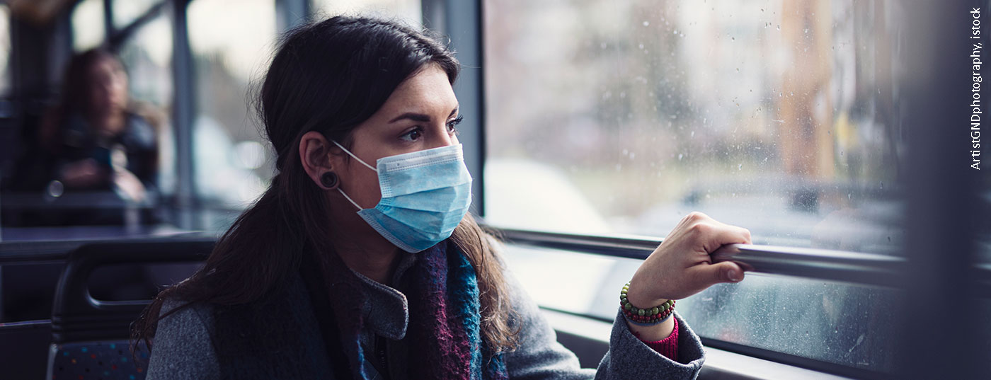 maske_bus_istock-1209025701