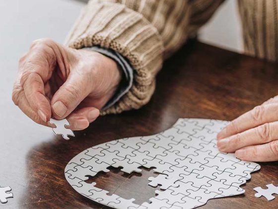 demenz_puzzle_istock-1089332974