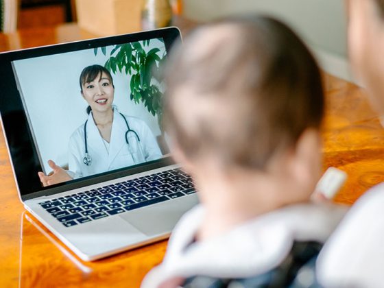 tele_online_istock-1215515956