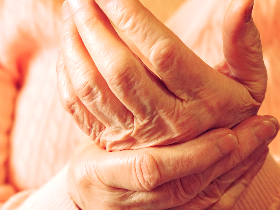 haende_istock-918151152