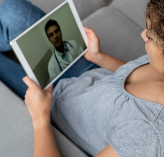 tele_online_istock-1242508966