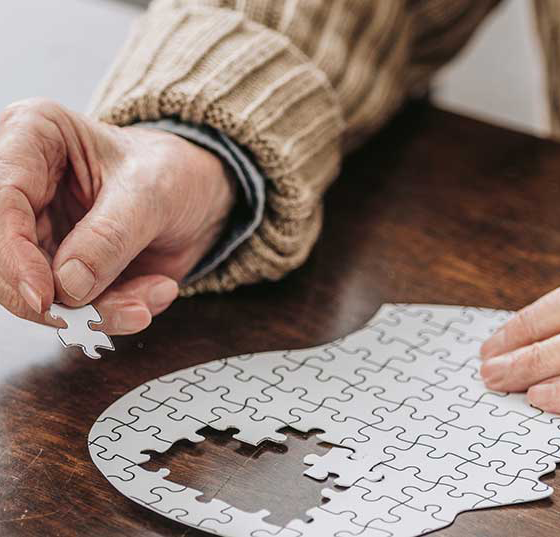 demenz_puzzle_istock-1089332974