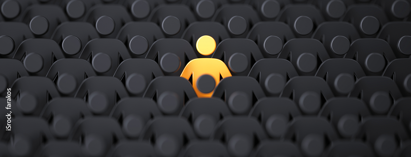 allein_istock-1220332806