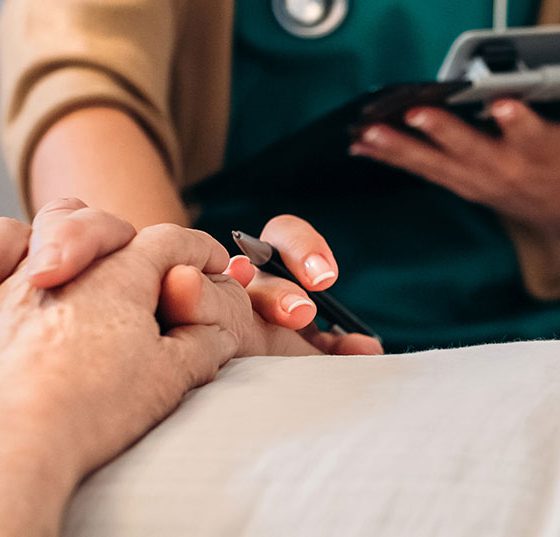 sterben-trost_istock-1219136359