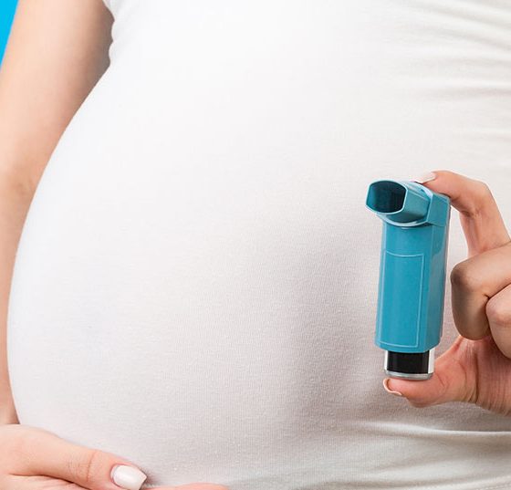 schwanger-asthma_istock-1294463641