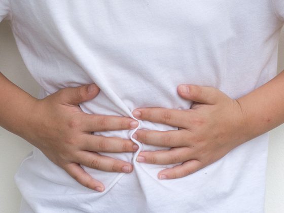 kind_bauch_istock-1130235240