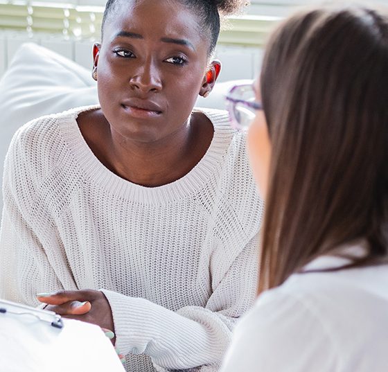 gespraech_arzt_istock-1185378998