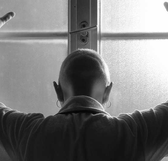 krebs_frau_istock-1140843205